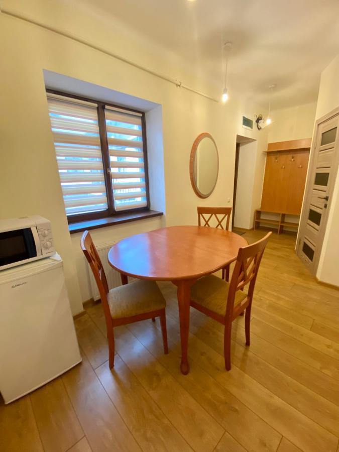Yaroslav Osmomysl Square Apartments Lemberg Exterior foto